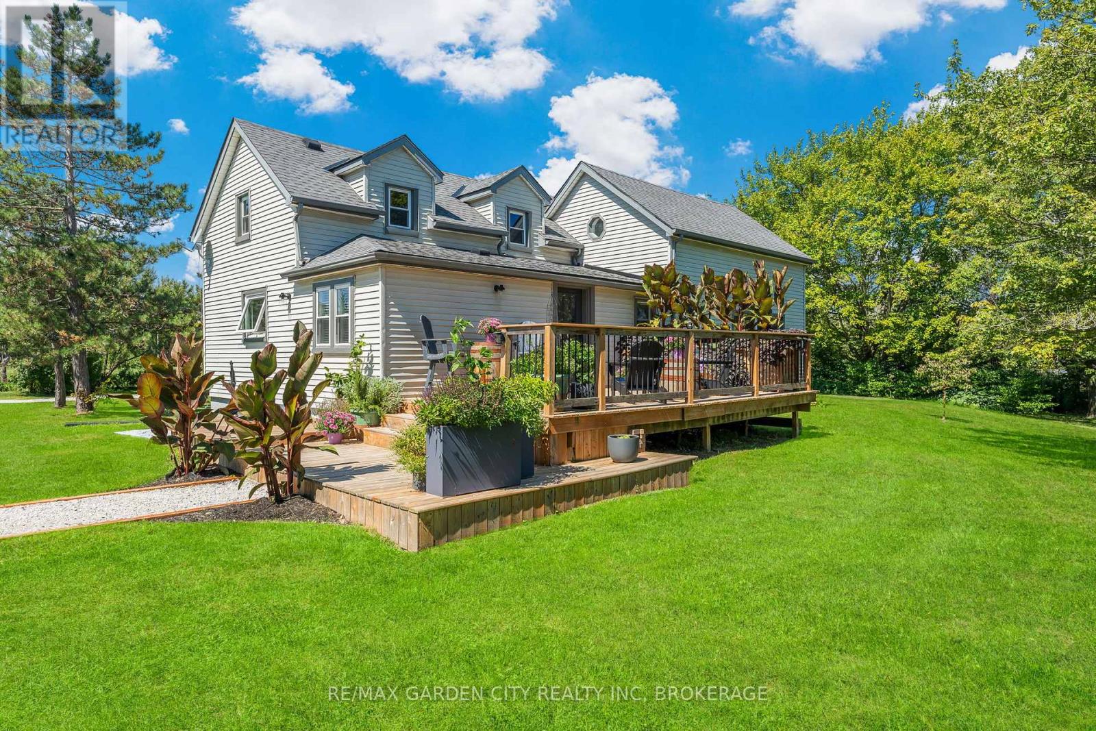 444 WEBBER ROAD, Pelham, Ontario