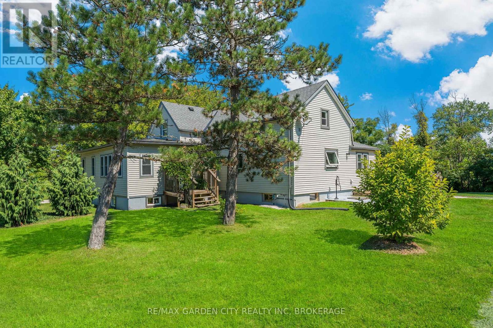 444 Webber Road, Pelham, Ontario  L3B 5N8 - Photo 6 - X12380242