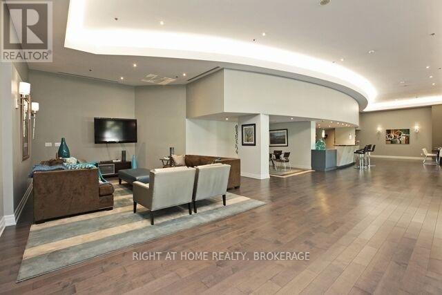 608 - 550 Queens Quay W Quay W, Toronto, Ontario  M5V 3M8 - Photo 30 - C12381984