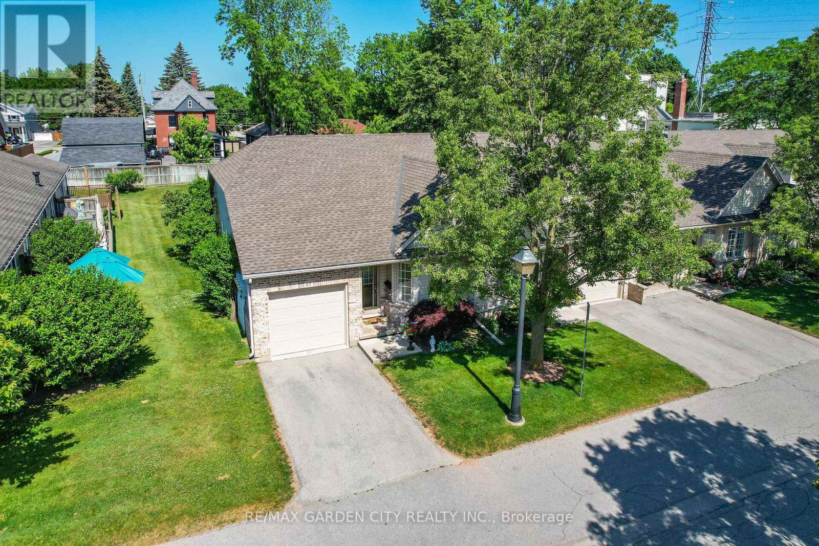 27 - 303 Central Avenue, Grimsby, Ontario  L3M 5L7 - Photo 26 - X12383719