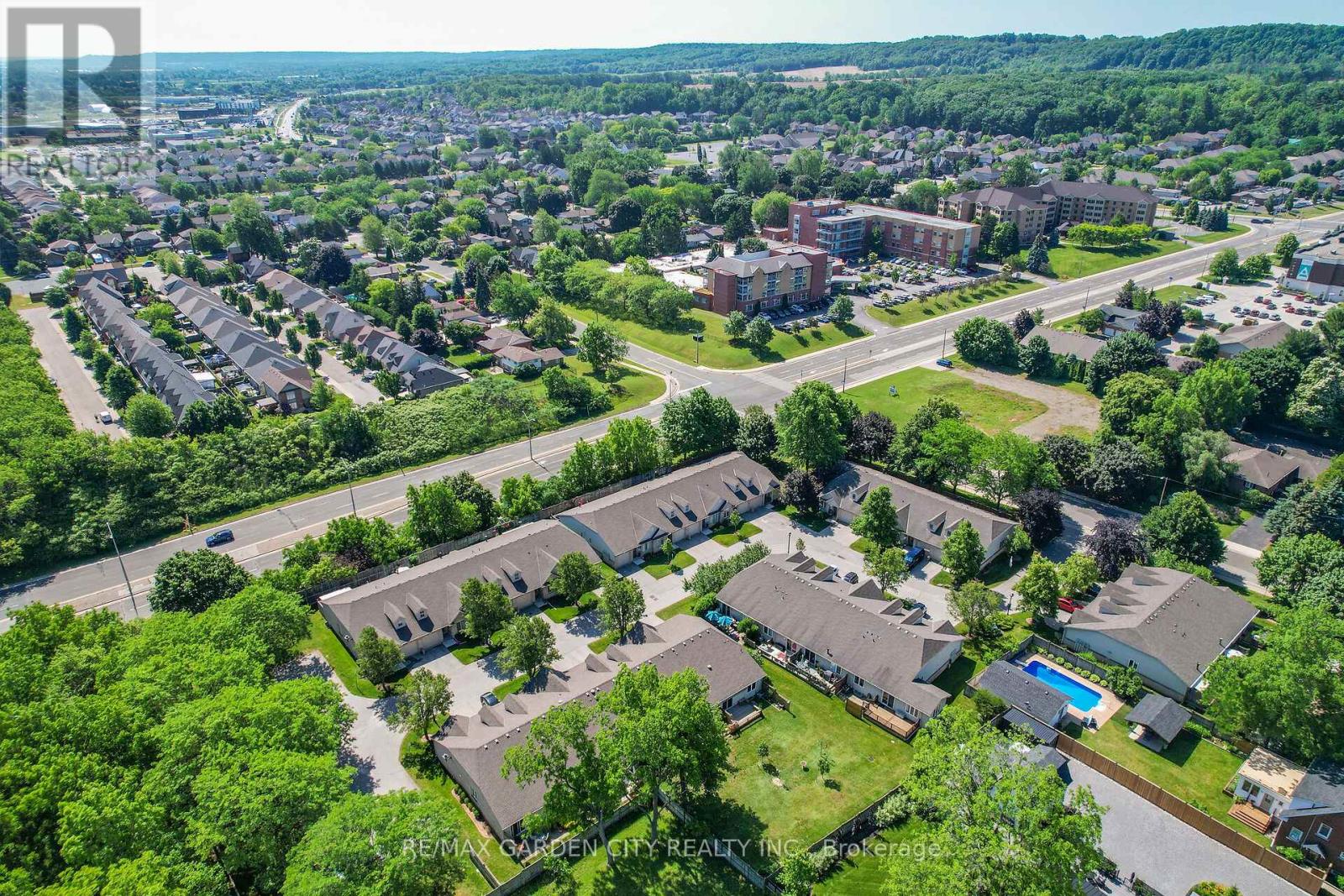 27 - 303 Central Avenue, Grimsby, Ontario  L3M 5L7 - Photo 29 - X12383719