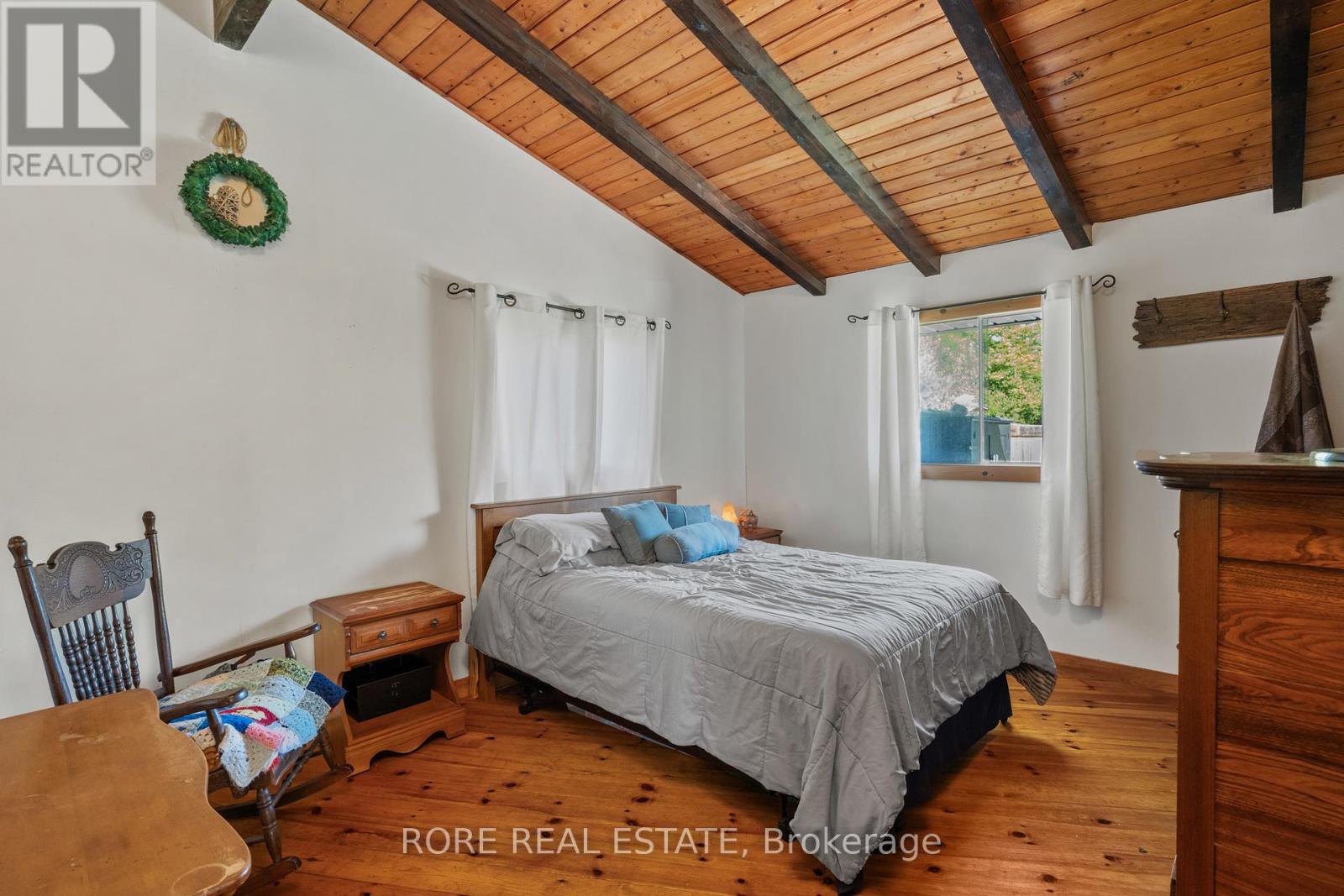 2858 Beach Avenue, Fort Erie, Ontario  L0S 1N0 - Photo 27 - X12383913