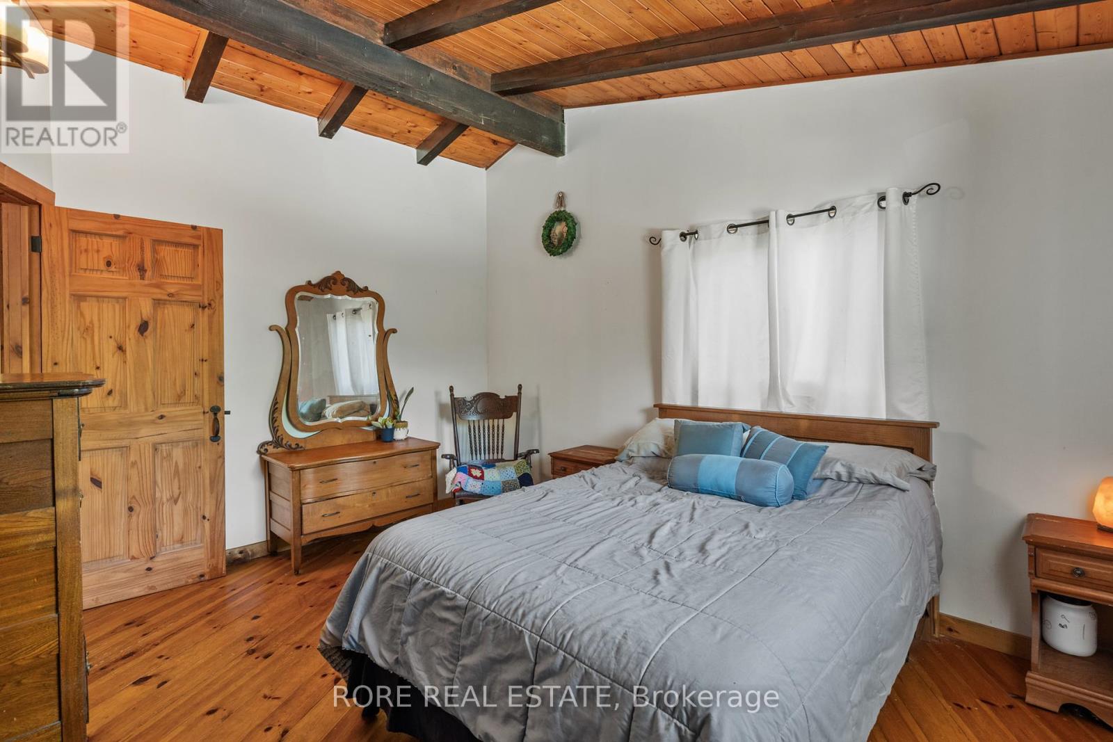 2858 Beach Avenue, Fort Erie, Ontario  L0S 1N0 - Photo 28 - X12383913