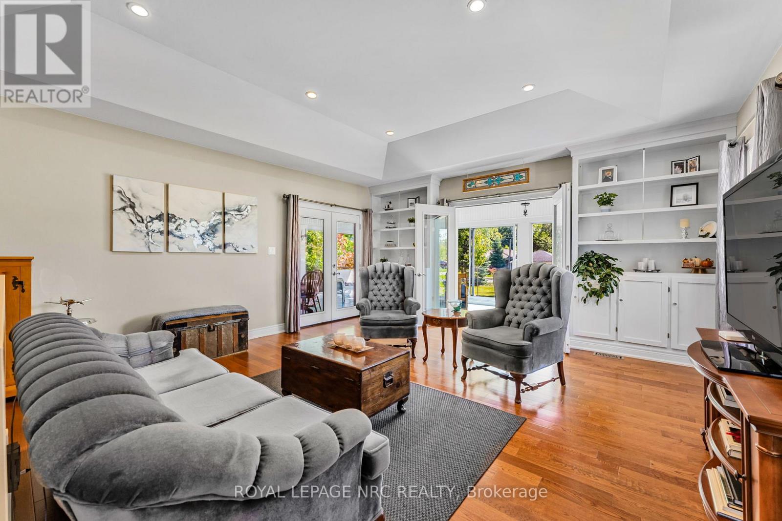 880 Edgemere Road, Fort Erie, Ontario  L2A 1A8 - Photo 17 - X12384029