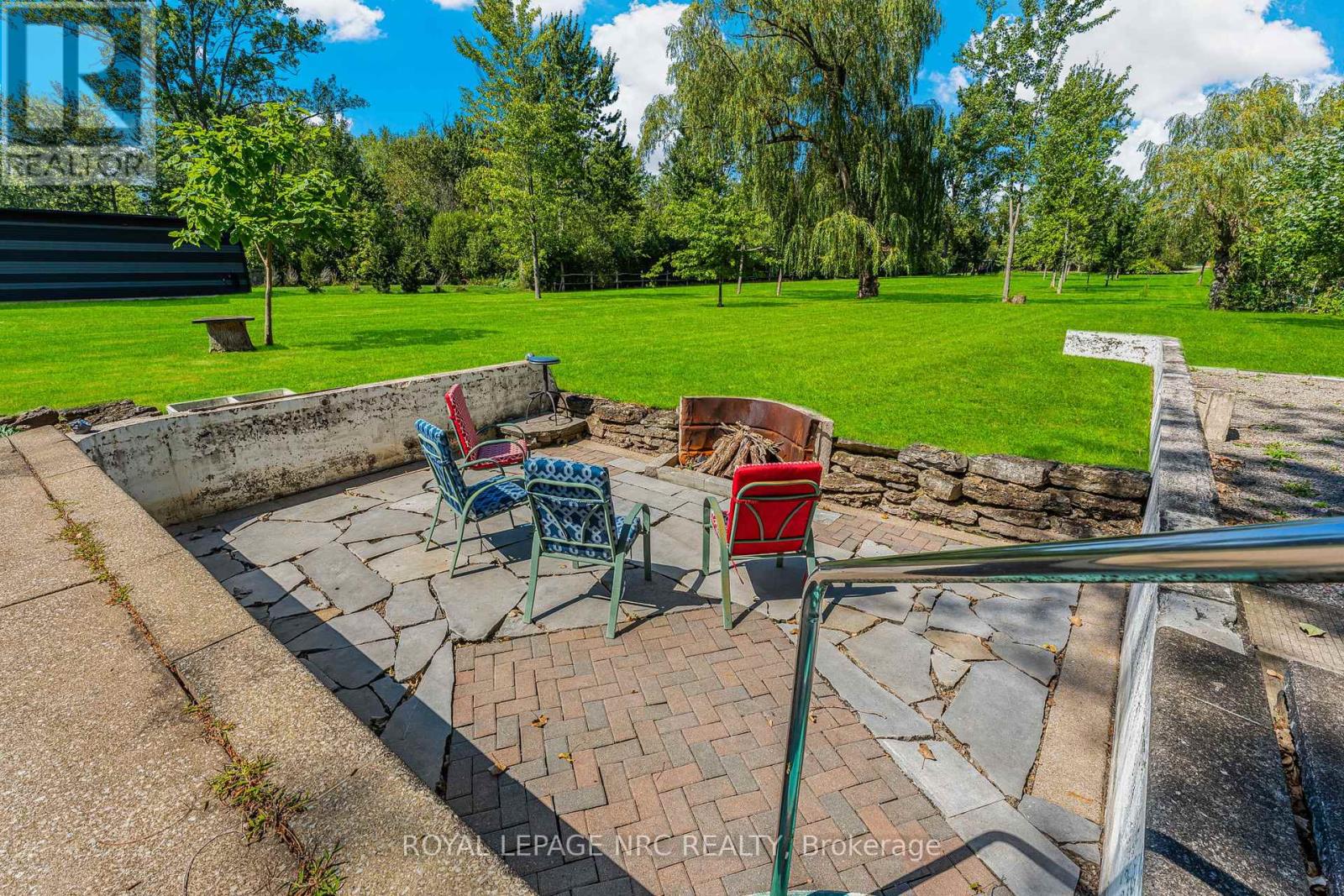 880 Edgemere Road, Fort Erie, Ontario  L2A 1A8 - Photo 37 - X12384029