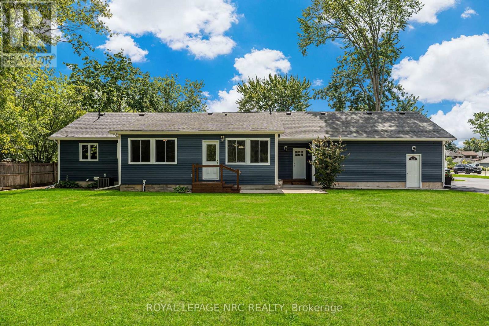 880 Edgemere Road, Fort Erie, Ontario  L2A 1A8 - Photo 38 - X12384029