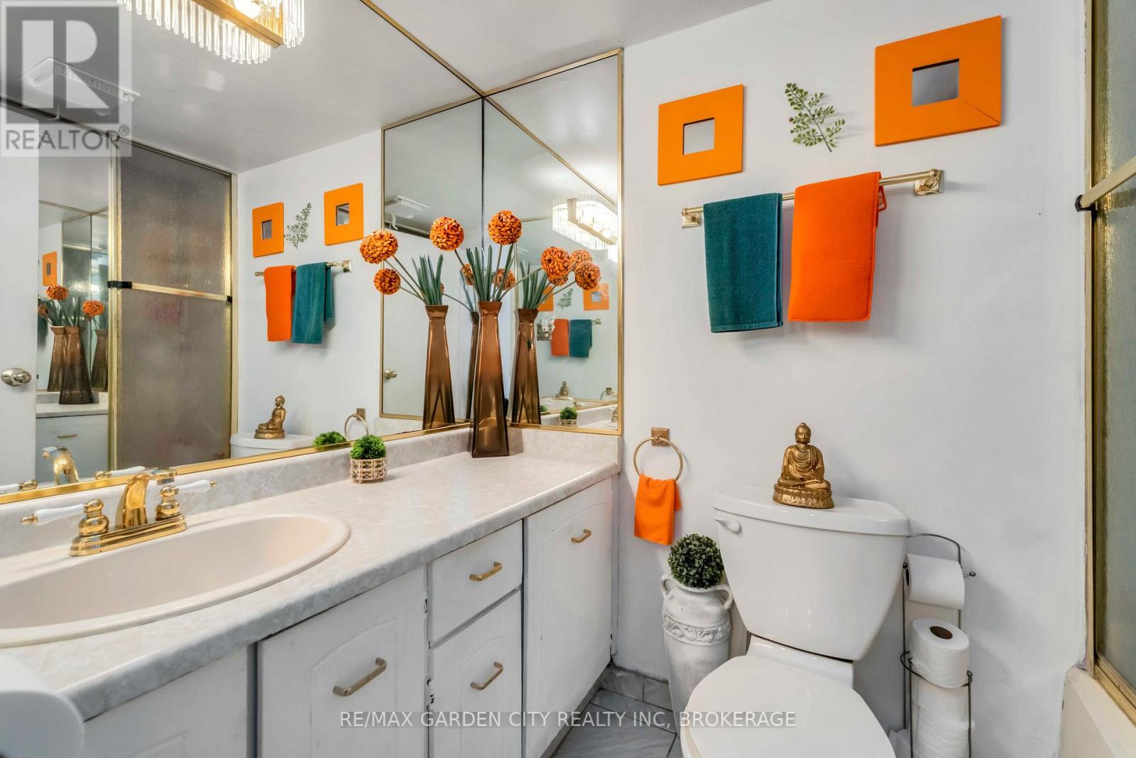 202 - 4692 Crysler Avenue, Niagara Falls, Ontario  L2E 3V8 - Photo 22 - X12384741