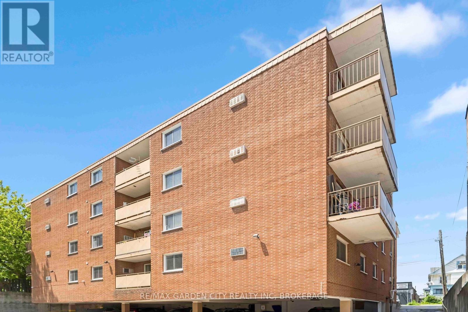 202 - 4692 Crysler Avenue, Niagara Falls, Ontario  L2E 3V8 - Photo 29 - X12384741