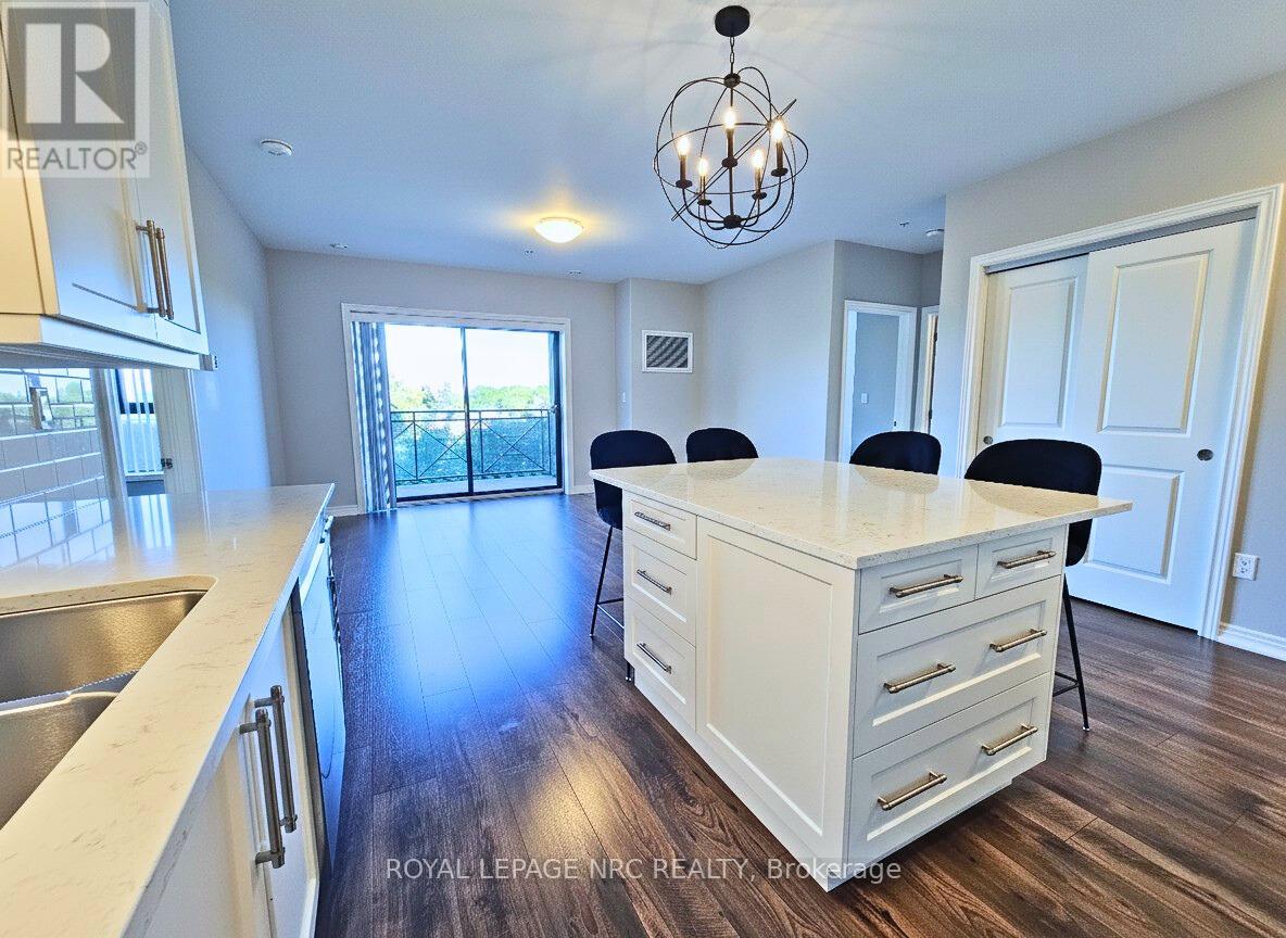 404 - 379 Scott Street, St. Catharines, Ontario  L2M 0B7 - Photo 19 - X12387394