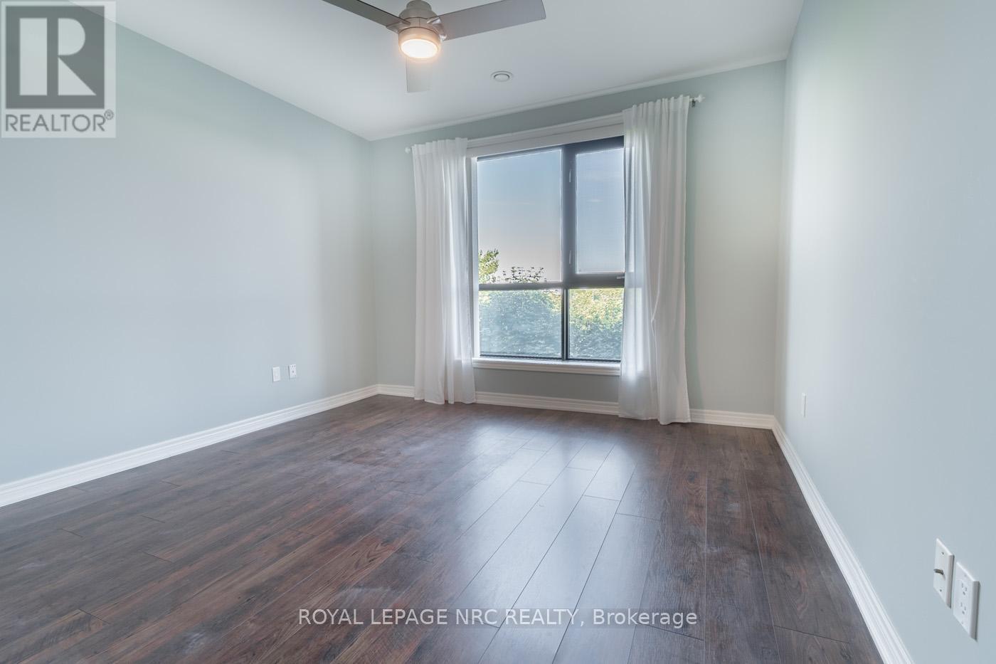 404 - 379 Scott Street, St. Catharines, Ontario  L2M 0B7 - Photo 25 - X12387394