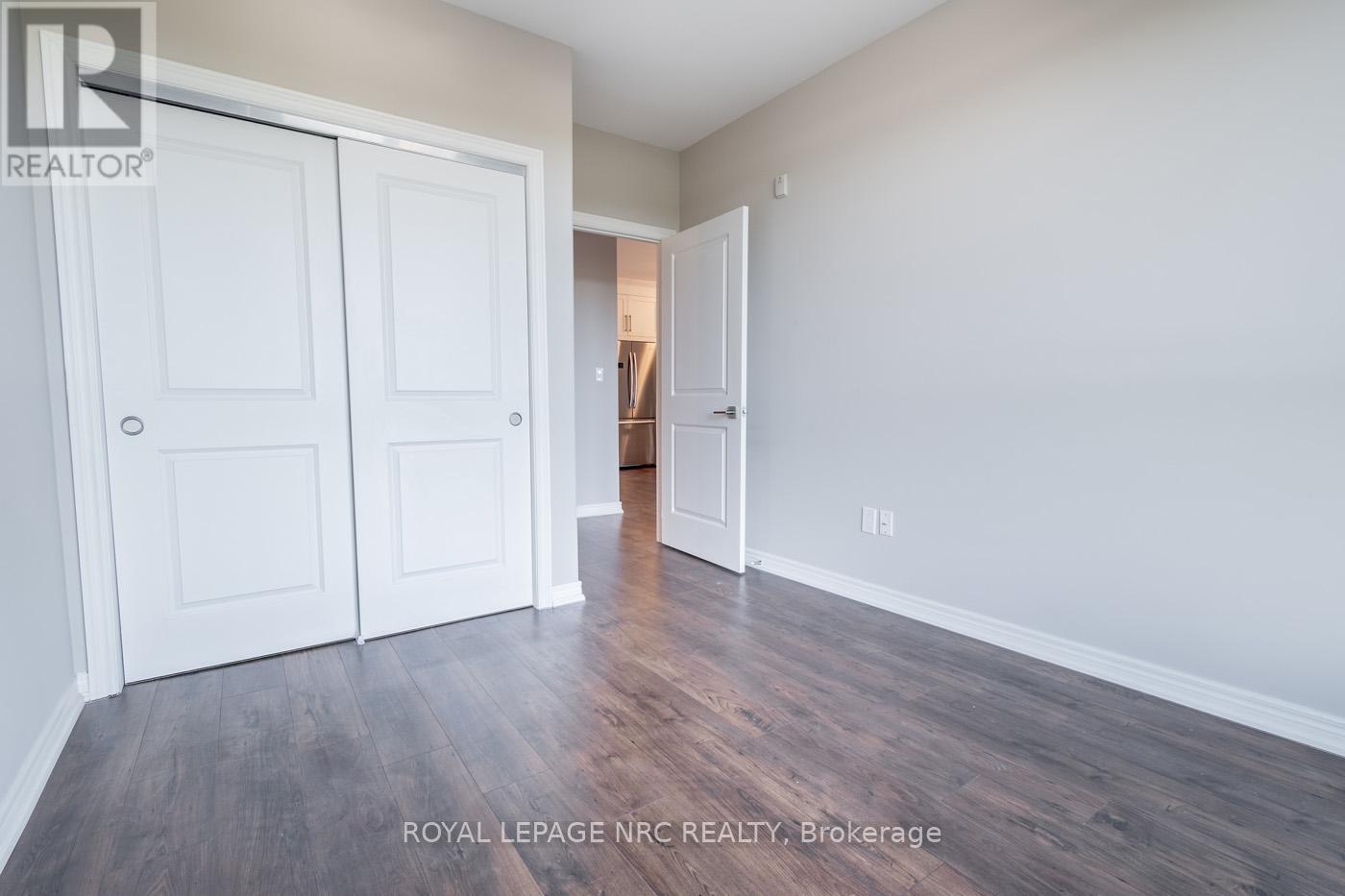 404 - 379 Scott Street, St. Catharines, Ontario  L2M 0B7 - Photo 32 - X12387394