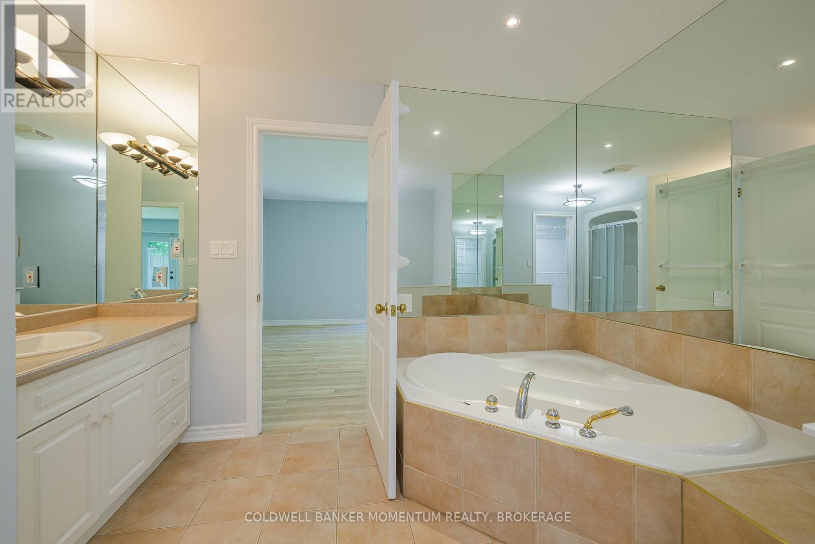 9 - 1439 Niagara Stone Road, Niagara-On-The-Lake, Ontario  L0S 1J0 - Photo 27 - X12387470