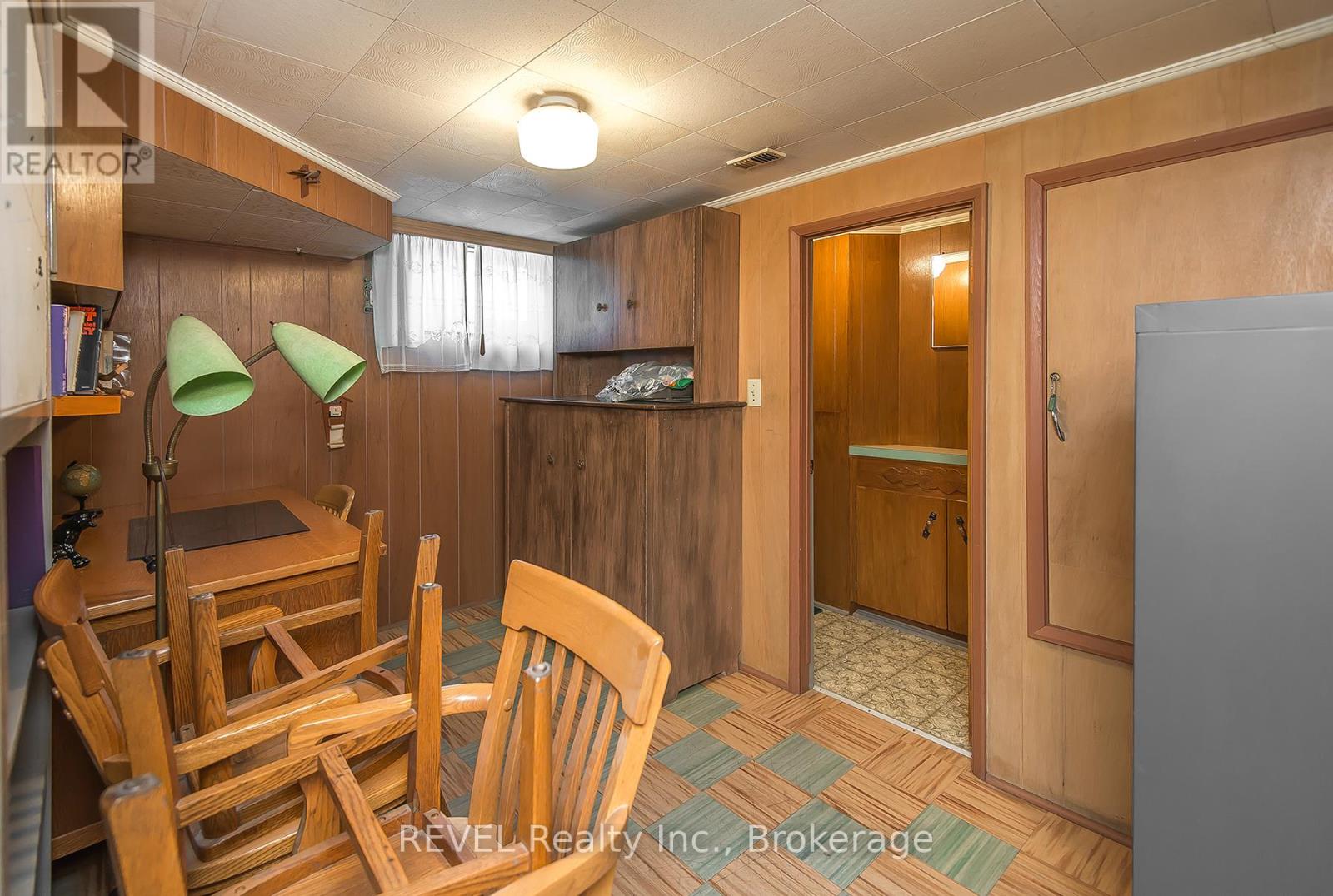 9 Hawthorne Avenue, St. Catharines, Ontario  L2M 6A8 - Photo 23 - X12387933