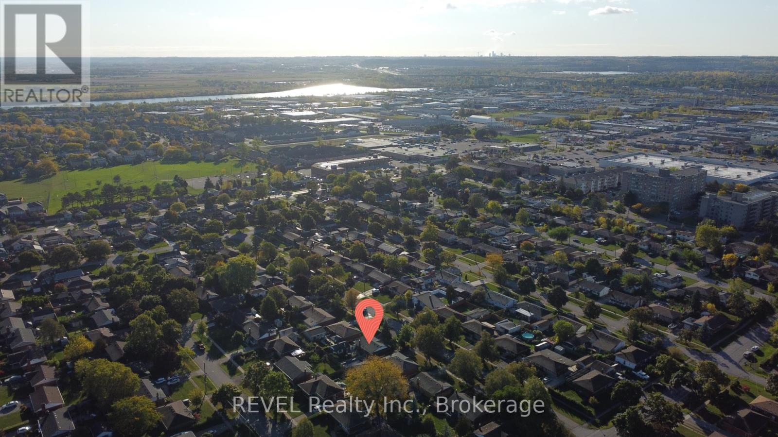 9 Hawthorne Avenue, St. Catharines, Ontario  L2M 6A8 - Photo 38 - X12387933