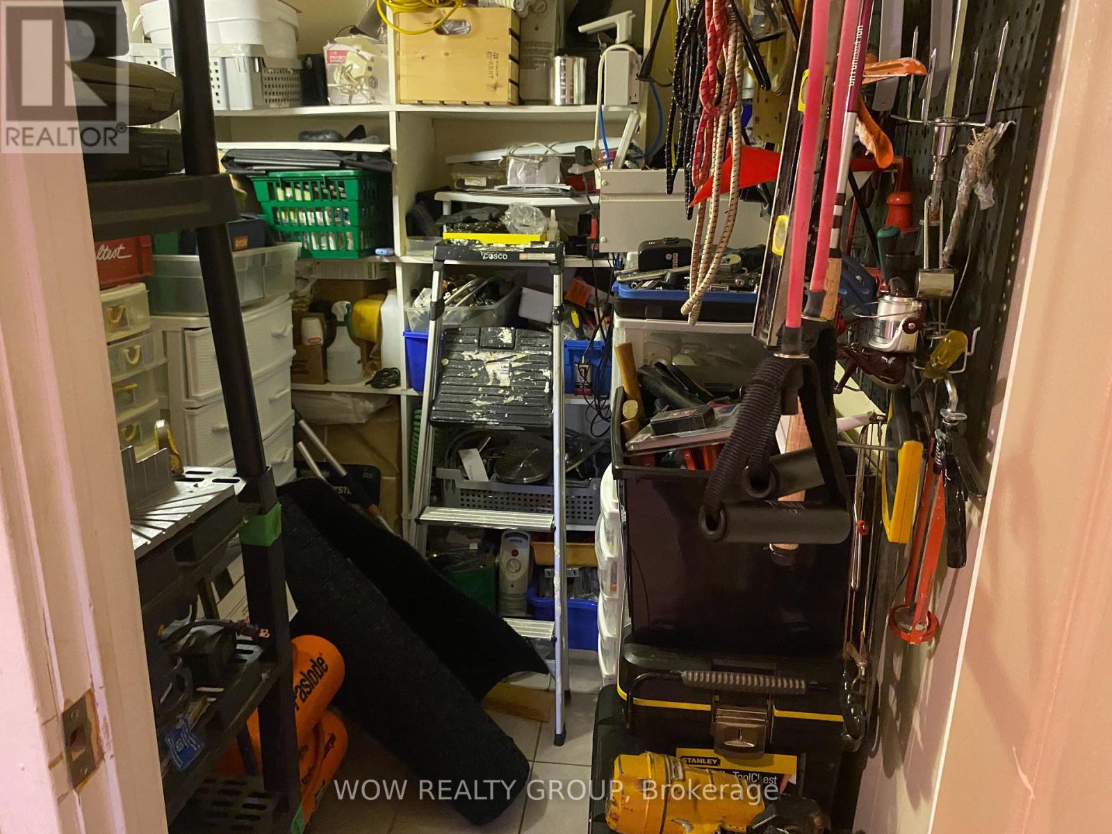 215 Broadway Avenue, Welland, Ontario  L3C 5L7 - Photo 23 - X12390268