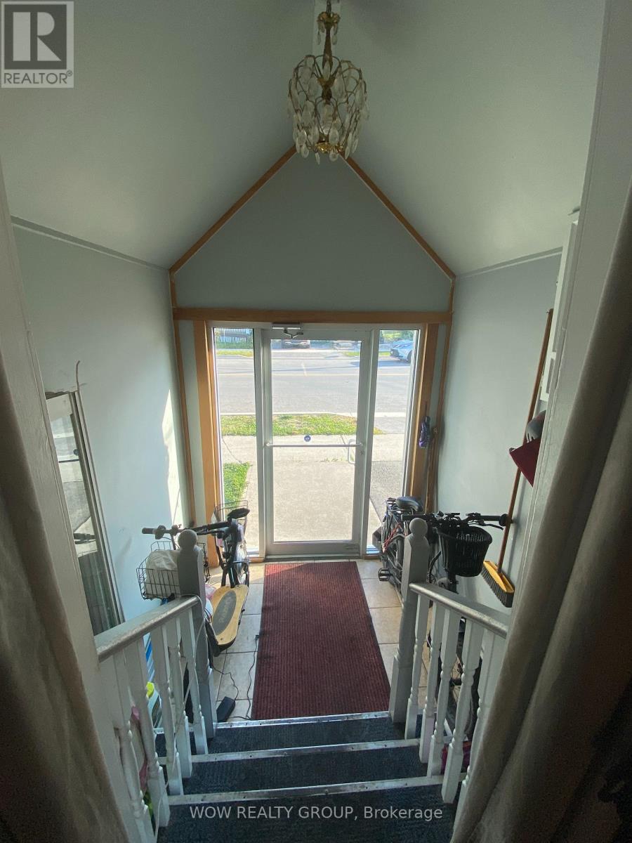 215 Broadway Avenue, Welland, Ontario  L3C 5L7 - Photo 27 - X12390268