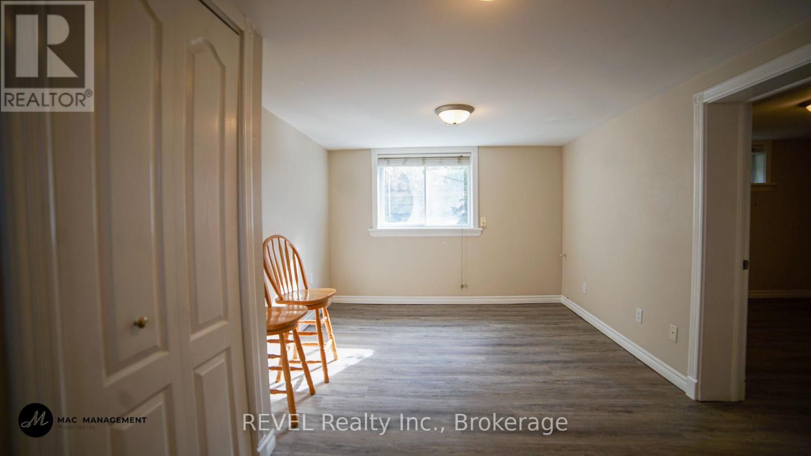 Lower - 31 Philip Street, St. Catharines, Ontario  L2P 2M7 - Photo 12 - X12391681