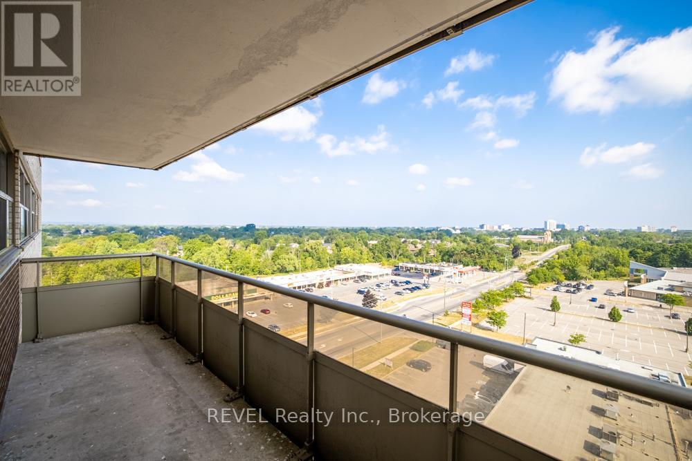 1104 - 215 Glenridge Avenue, St. Catharines, Ontario  L2T 3J7 - Photo 10 - X12391796