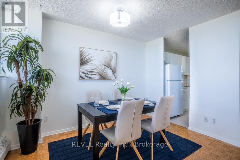 1104 - 215 Glenridge Avenue, St. Catharines, Ontario  L2T 3J7 - Photo 8 - X12391796