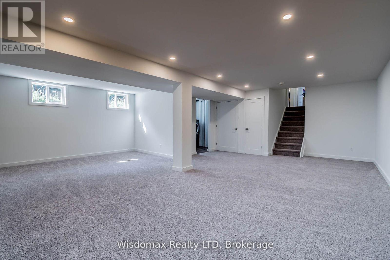 341 Lakeshore Road, Niagara-On-The-Lake, Ontario  L0S 1J0 - Photo 26 - X12391999