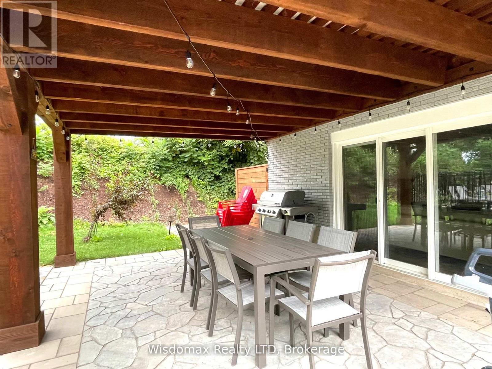 341 Lakeshore Road, Niagara-On-The-Lake, Ontario  L0S 1J0 - Photo 34 - X12391999