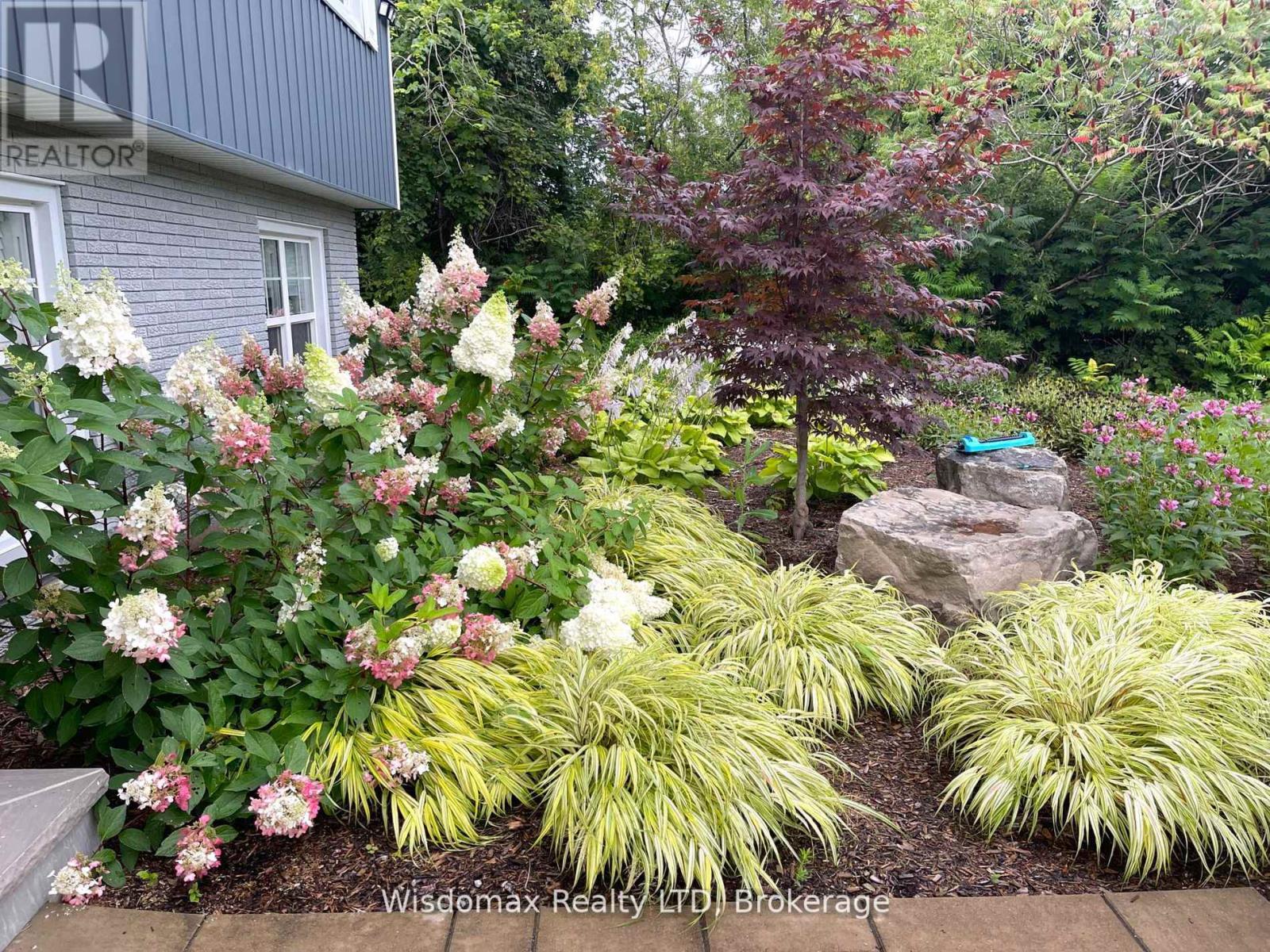 341 Lakeshore Road, Niagara-On-The-Lake, Ontario  L0S 1J0 - Photo 37 - X12391999