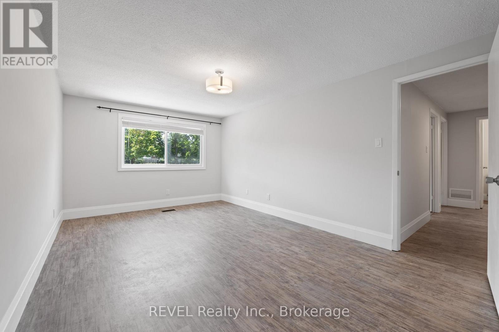 109 - 45 Marksam Road, Guelph, Ontario  N1H 6Y9 - Photo 24 - X12392569