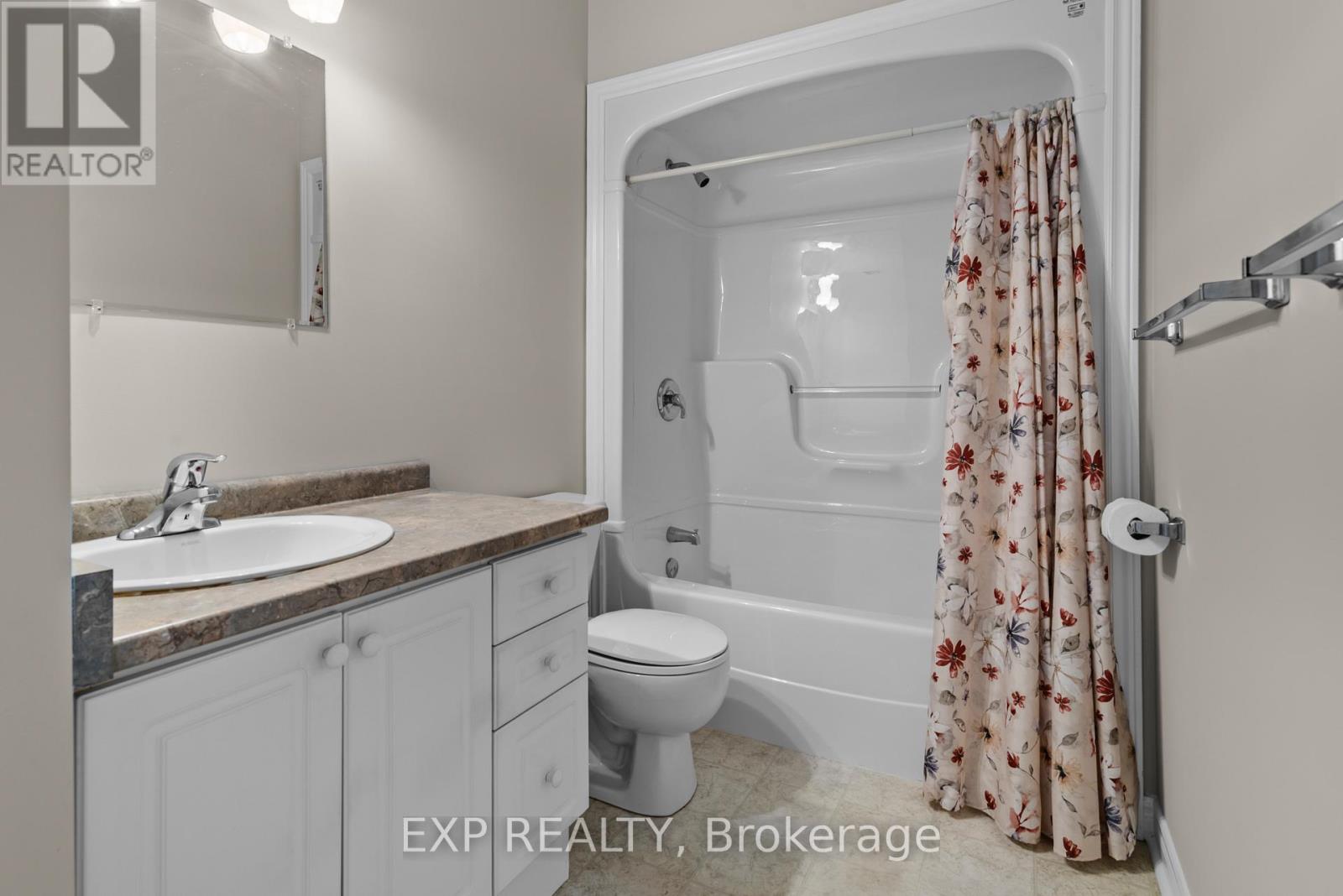 23 - 5595 Drummond Road, Niagara Falls, Ontario  L2G 4L2 - Photo 18 - X12393586