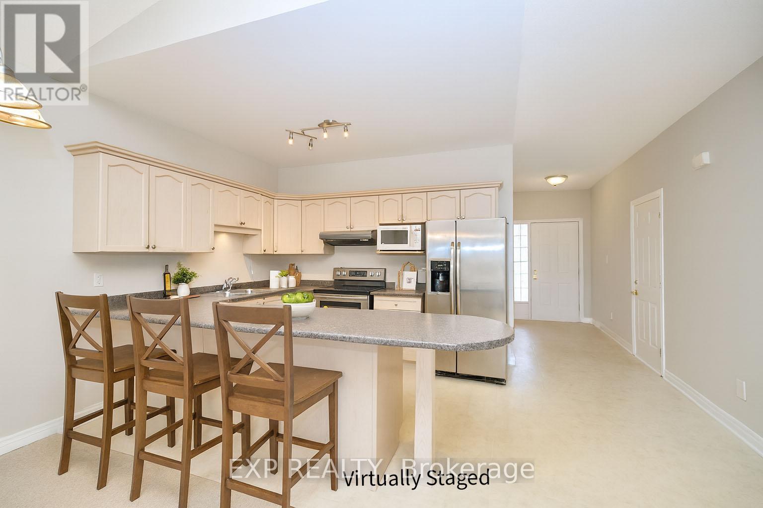 23 - 5595 Drummond Road, Niagara Falls, Ontario  L2G 4L2 - Photo 4 - X12393586