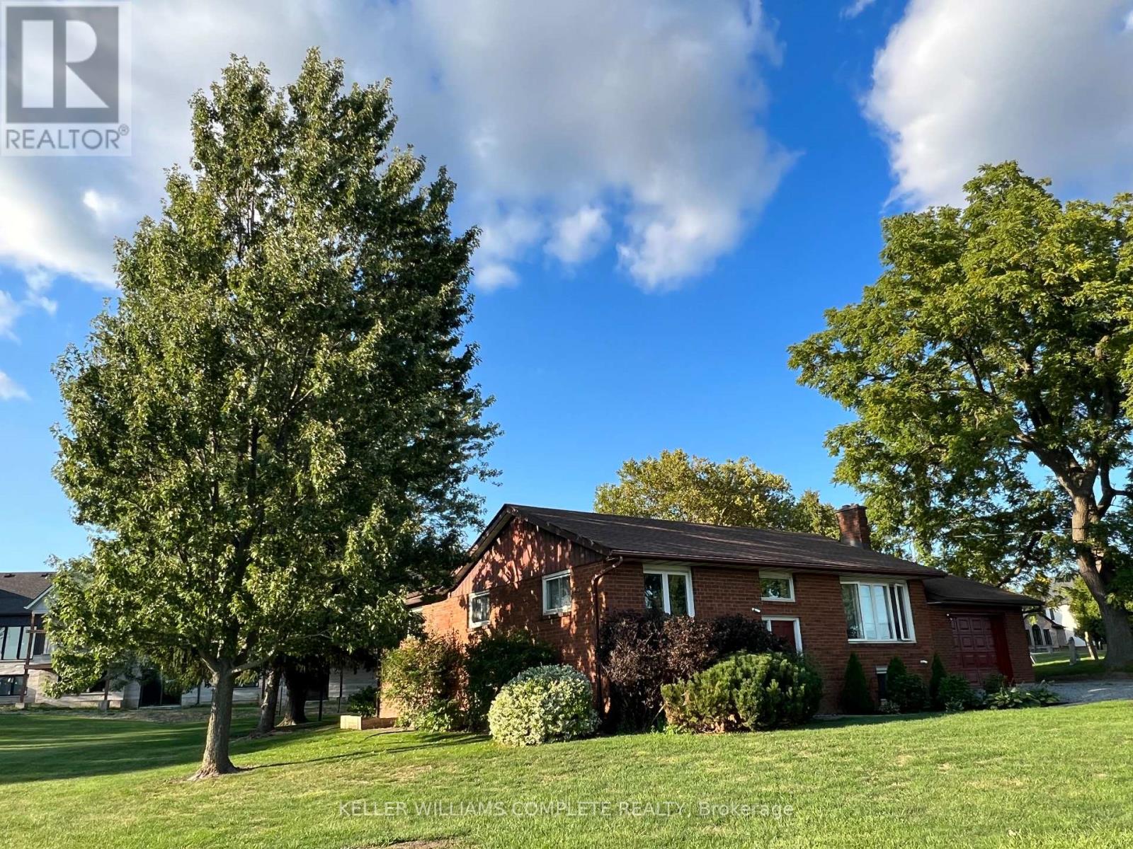 1810 Beaverdams Road, Thorold, Ontario  L0S 1E6 - Photo 2 - X12395119