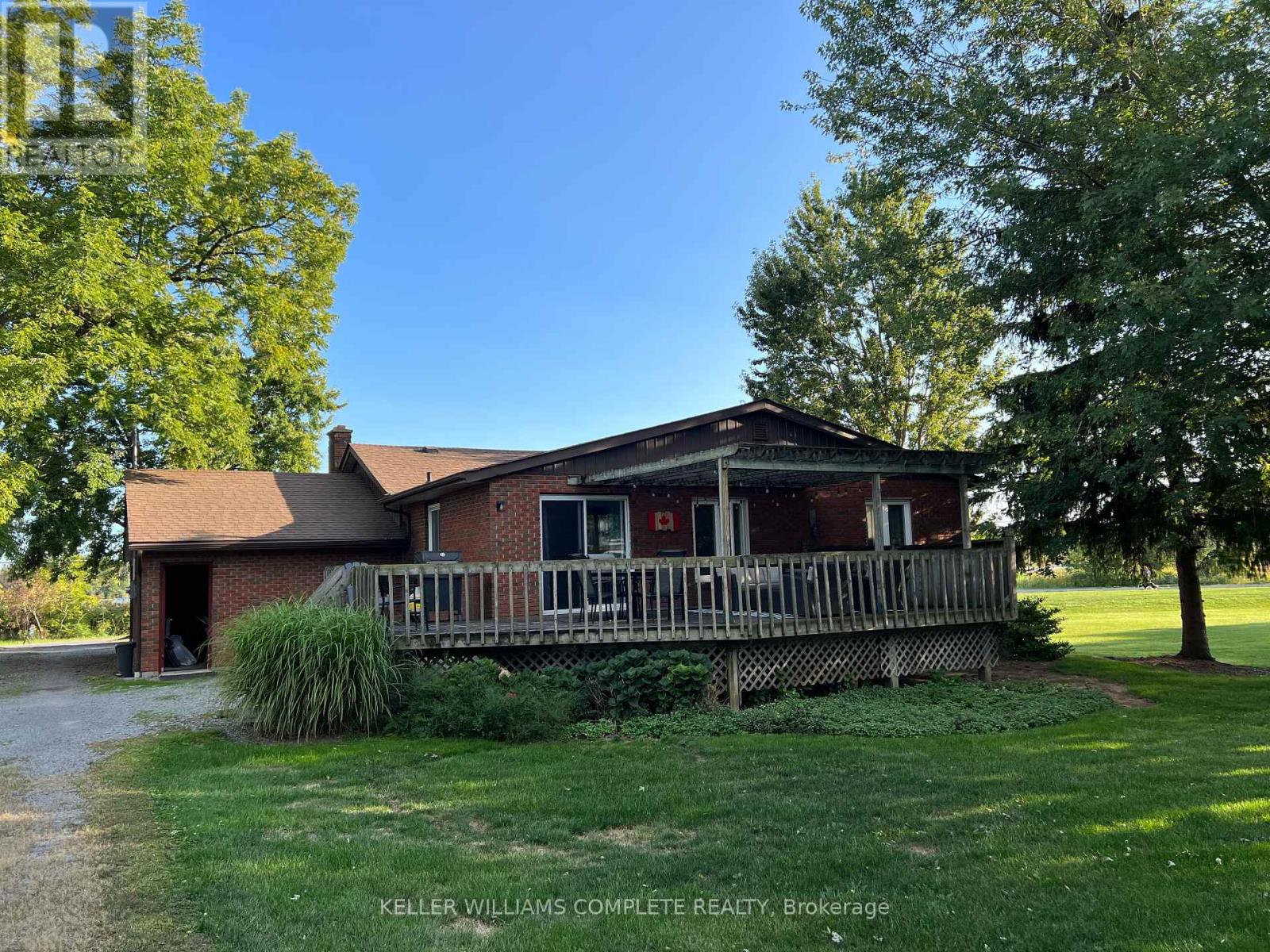 1810 Beaverdams Road, Thorold, Ontario  L0S 1E6 - Photo 4 - X12395119