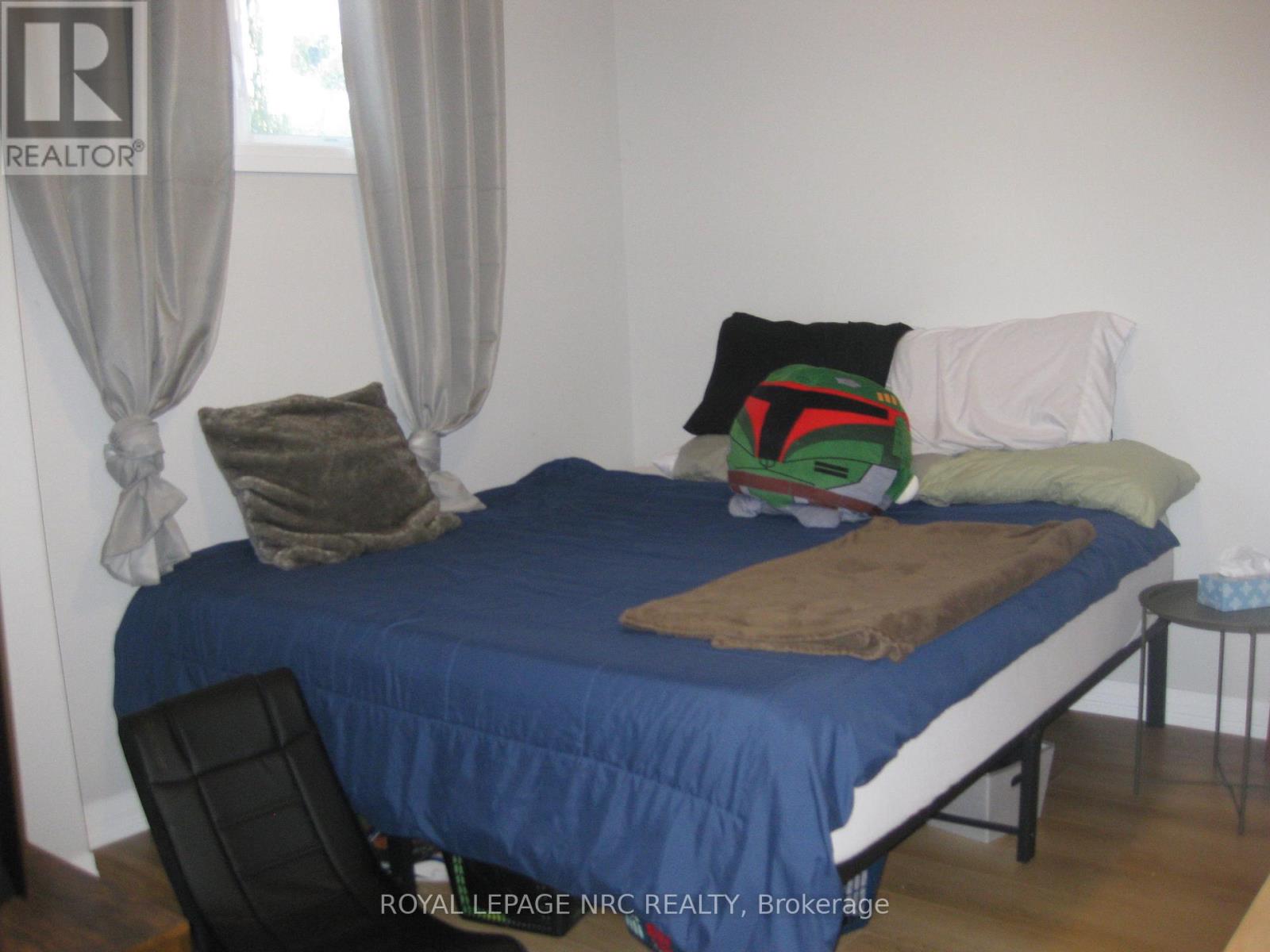 74 - 6705 Cropp Street, Niagara Falls, Ontario  L2E 0C1 - Photo 4 - X12395616