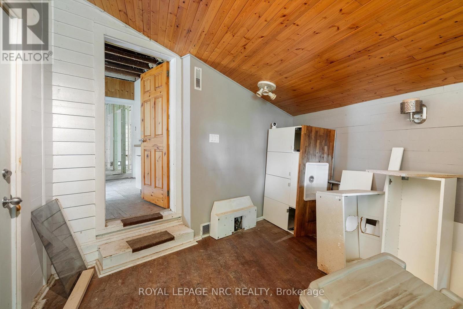 228 King Street, St. Catharines, Ontario  L2R 3J9 - Photo 21 - X12395906