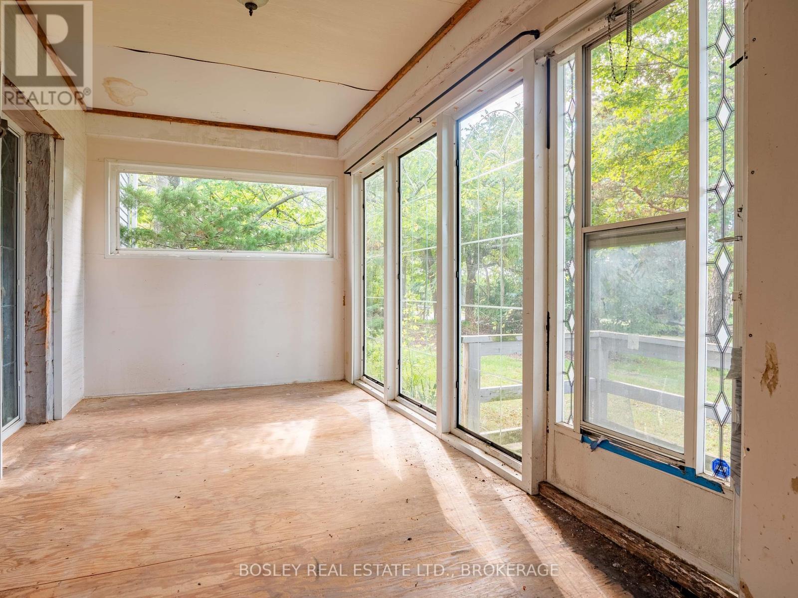 5080 Sherkston Road, Port Colborne, Ontario  L0S 1R0 - Photo 19 - X12396315