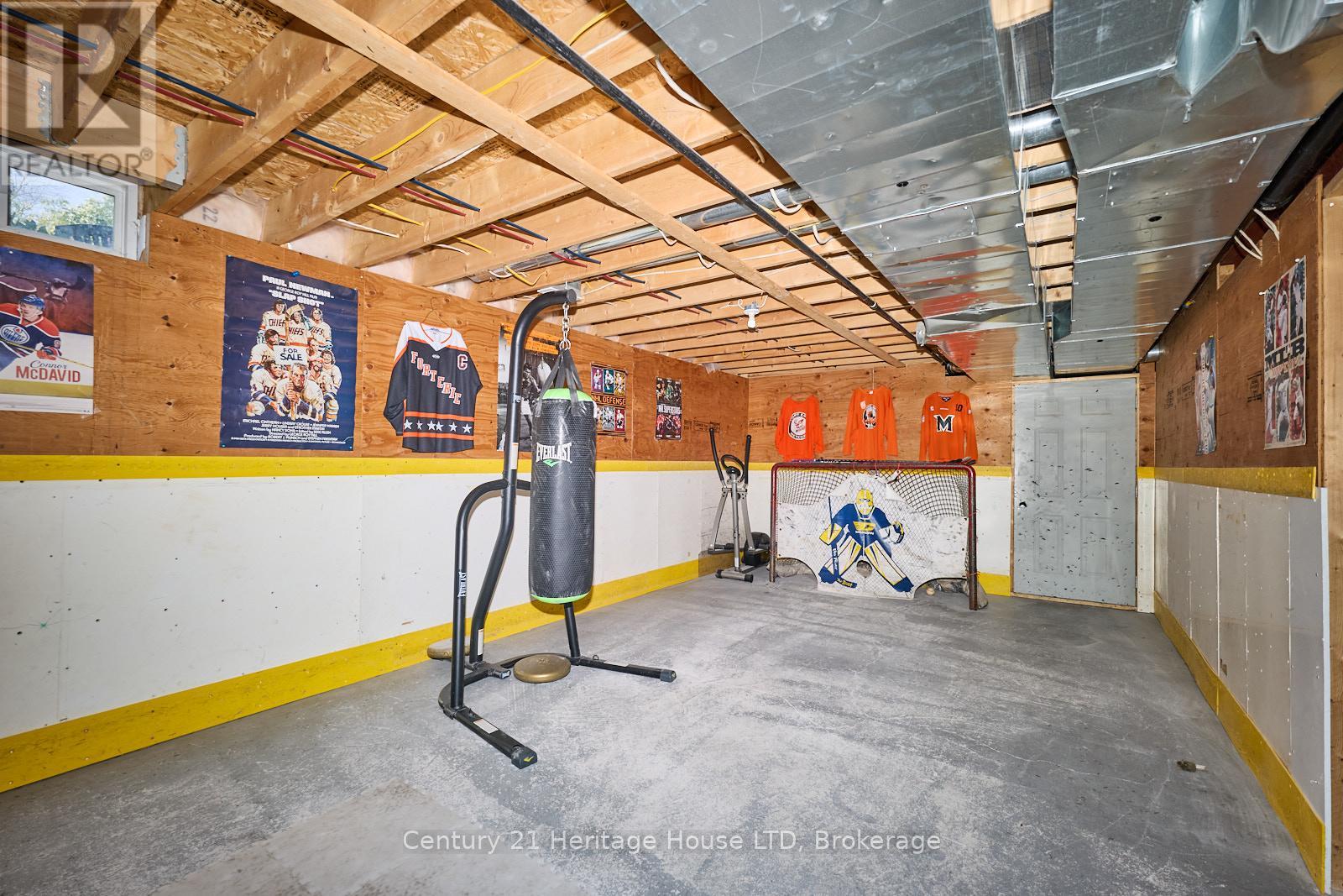 710 Brian Street, Fort Erie, Ontario  L2A 6W2 - Photo 27 - X12396740