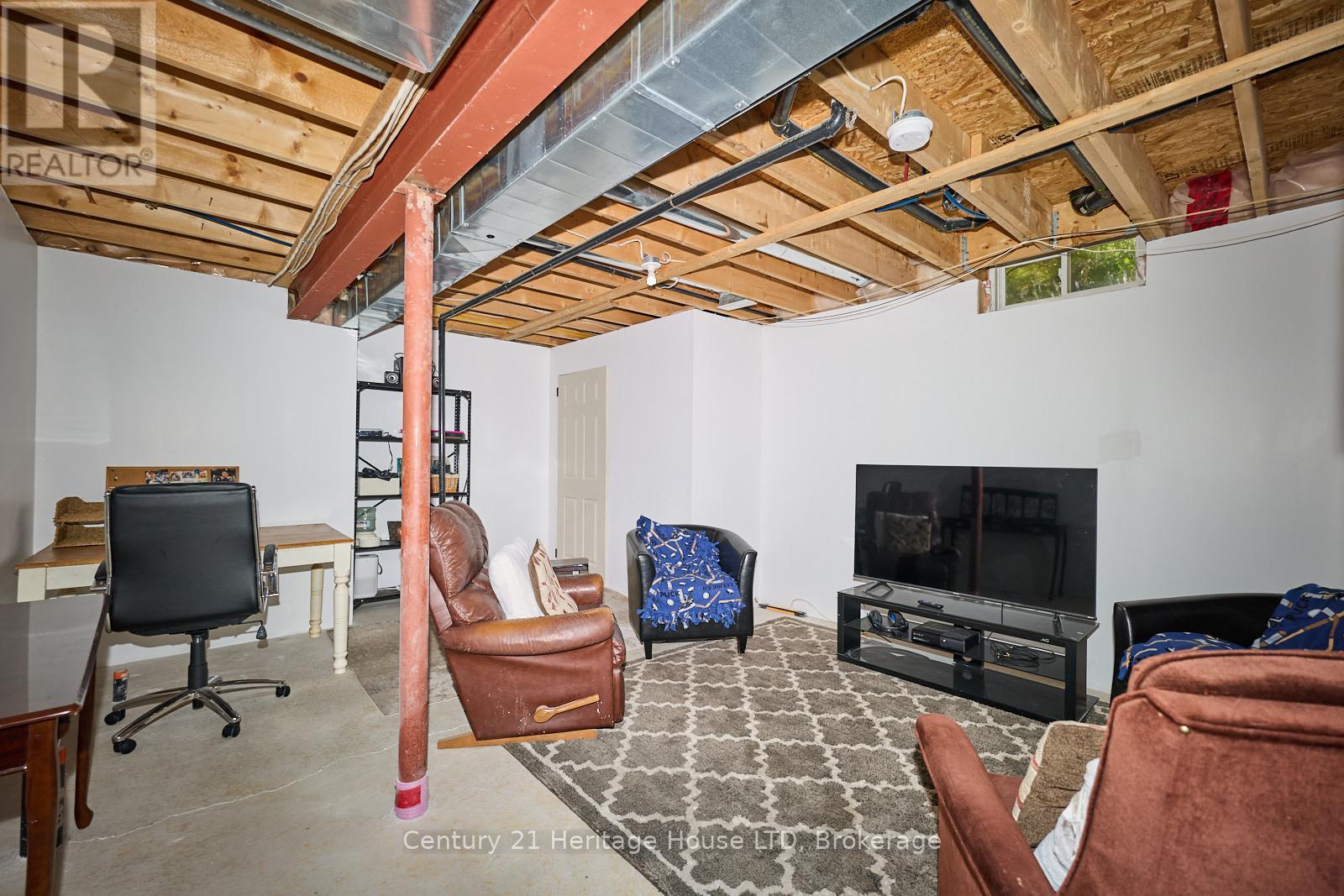 710 Brian Street, Fort Erie, Ontario  L2A 6W2 - Photo 28 - X12396740