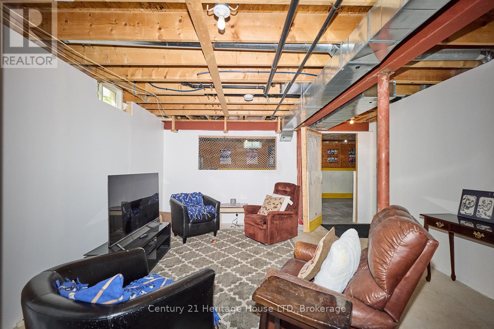 710 Brian Street, Fort Erie, Ontario  L2A 6W2 - Photo 29 - X12396740