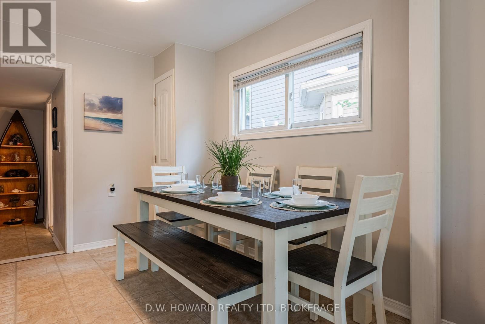 4084 Erie Road, Fort Erie, Ontario  L0S 1B0 - Photo 10 - X12397023