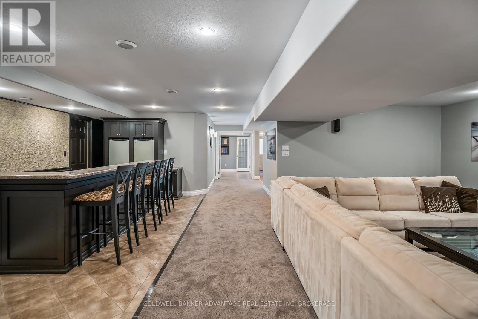 152 Redwood Court, Welland, Ontario  L3C 7C4 - Photo 24 - X12397331