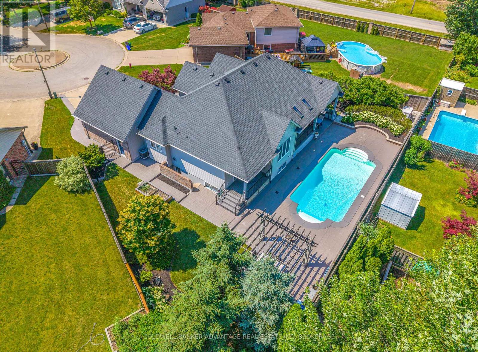 152 Redwood Court, Welland, Ontario  L3C 7C4 - Photo 45 - X12397331