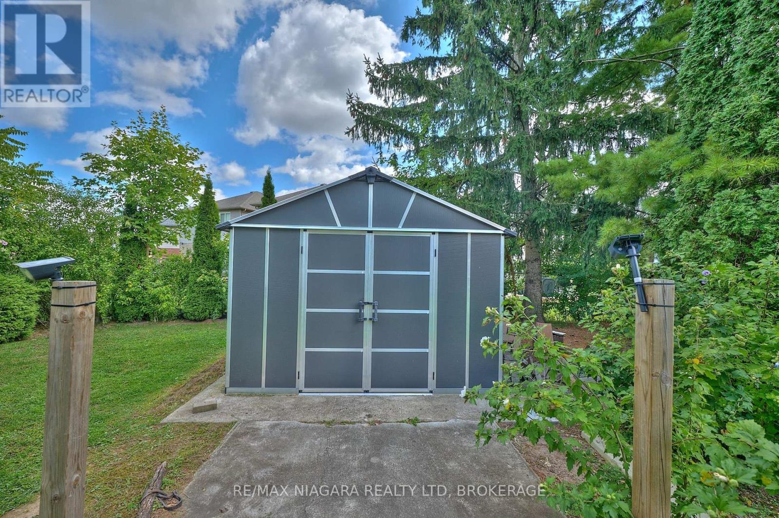 7060 Garner Road, Niagara Falls, Ontario  L2E 6S4 - Photo 14 - X12397930