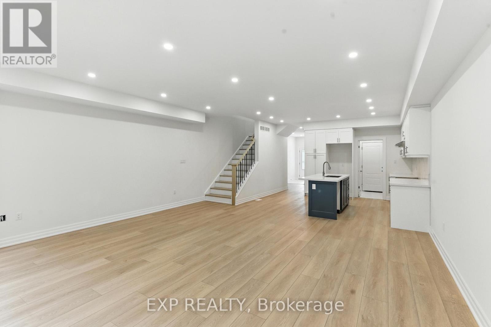 116 Forks Road E, Welland, Ontario  L3B 5K5 - Photo 10 - X12398283