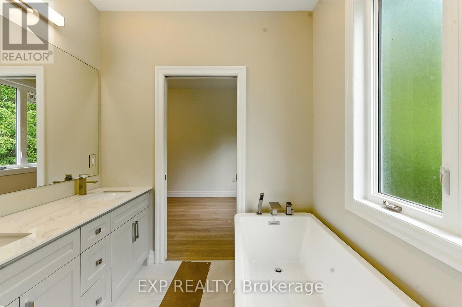 116 Forks Road E, Welland, Ontario  L3B 5K5 - Photo 31 - X12398283