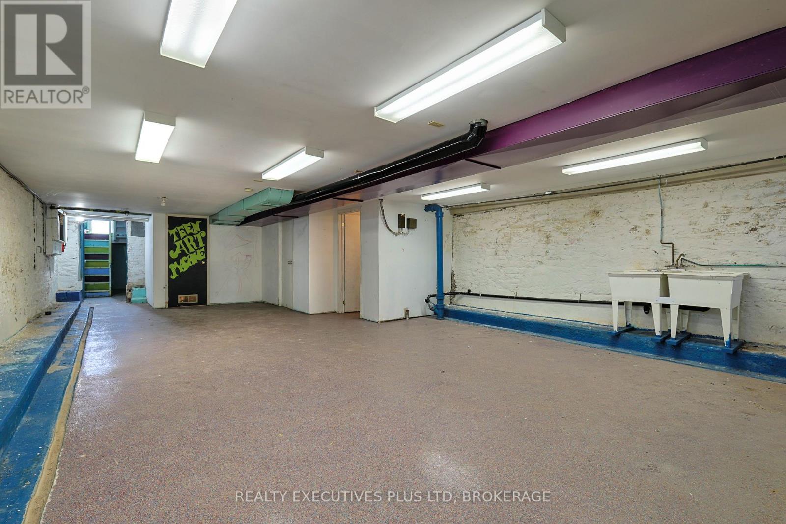 8196 Cummington Square W, Niagara Falls, Ontario  L2G 6V9 - Photo 20 - X12398435