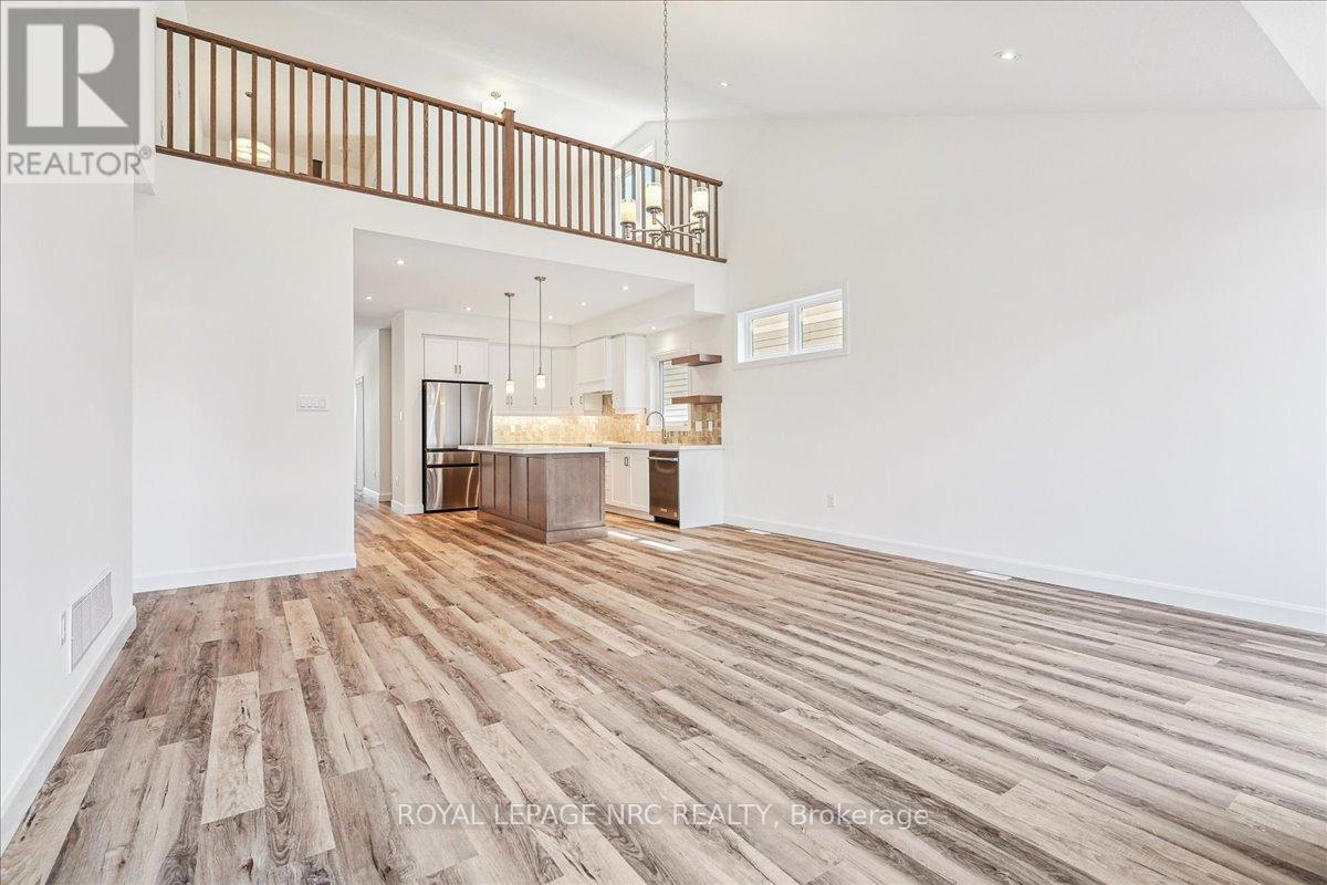 63 Beachwalk Crescent, Fort Erie, Ontario  L0S 1B0 - Photo 20 - X12400990