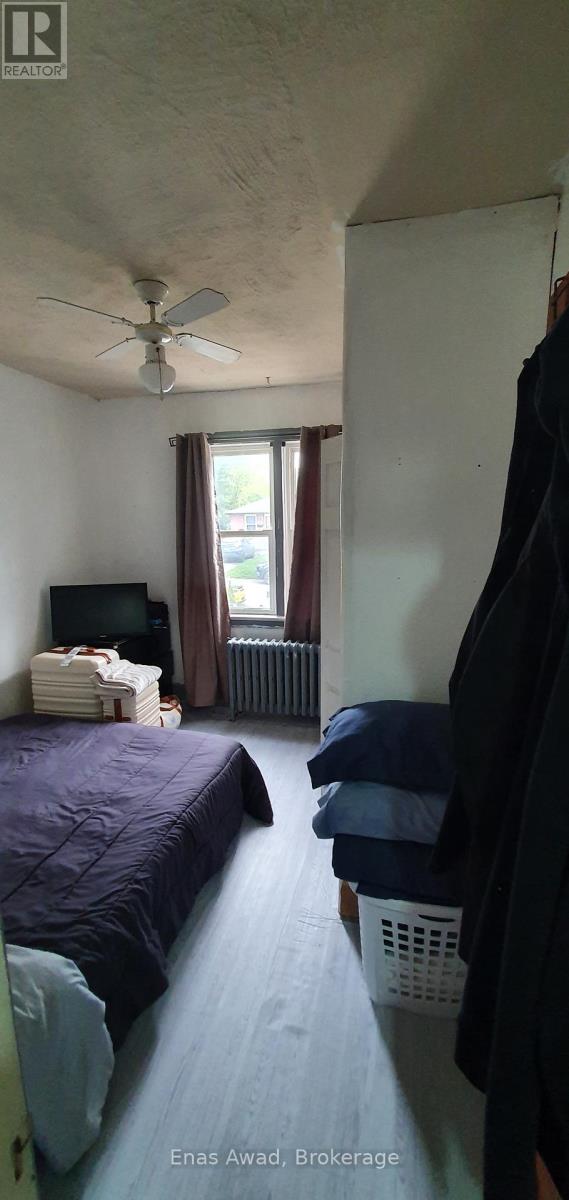 724 Third Avenue, Peterborough, Ontario  K9J 4P3 - Photo 13 - X12402402