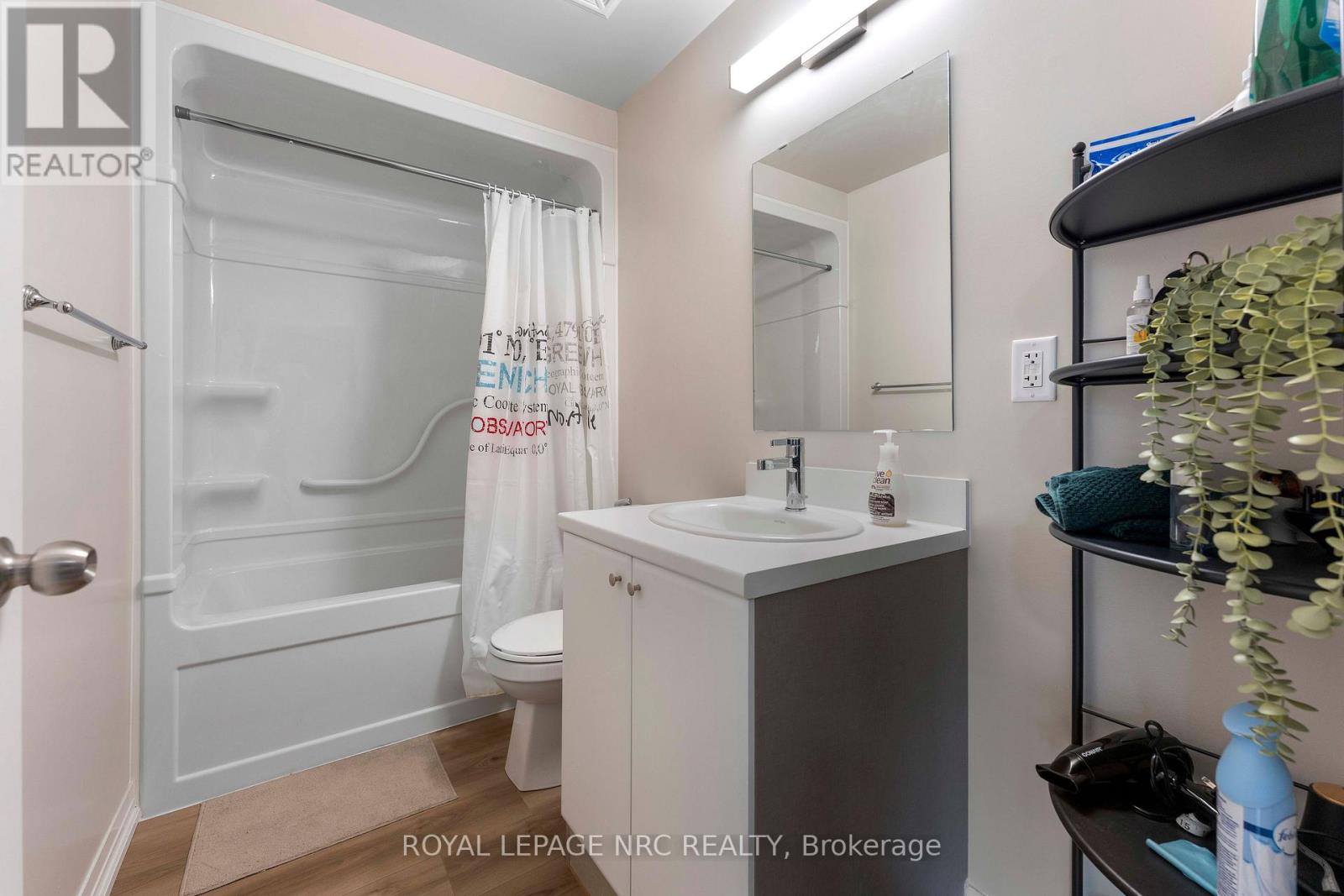 Lp-45 - 50 Herrick Avenue, St. Catharines, Ontario  L2P 0G3 - Photo 12 - X12402499