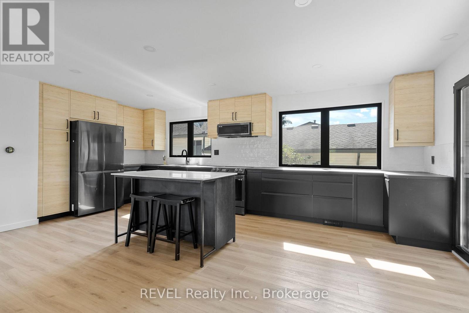 1 Samuel Court, St. Catharines, Ontario  L2M 6M1 - Photo 11 - X12406196