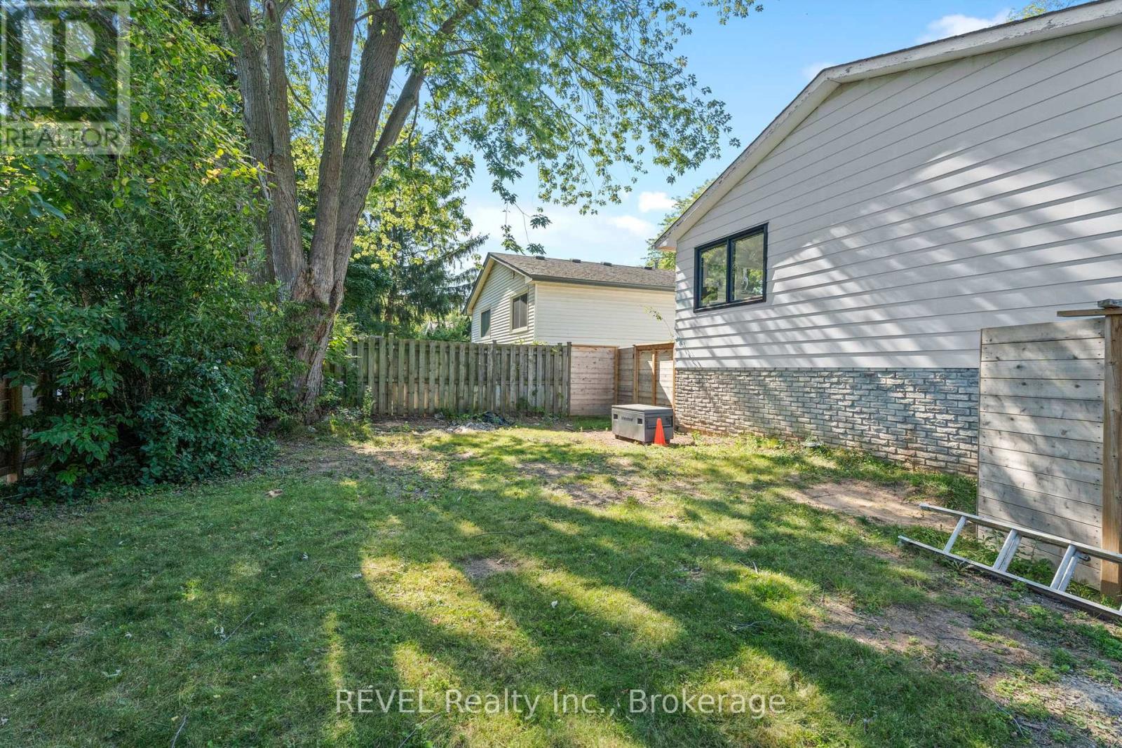 1 Samuel Court, St. Catharines, Ontario  L2M 6M1 - Photo 26 - X12406196