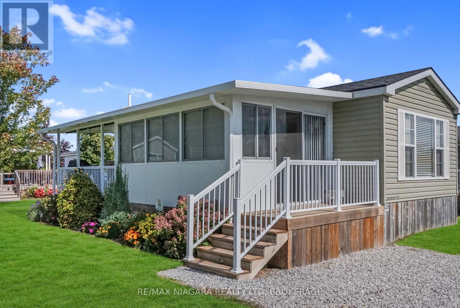 228 - 1501 Line 8 Road, Niagara-On-The-Lake, Ontario  L0S 1L0 - Photo 18 - X12407922